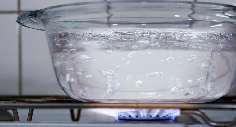 Quel est le point d'ébullition de l'eau distillée ?