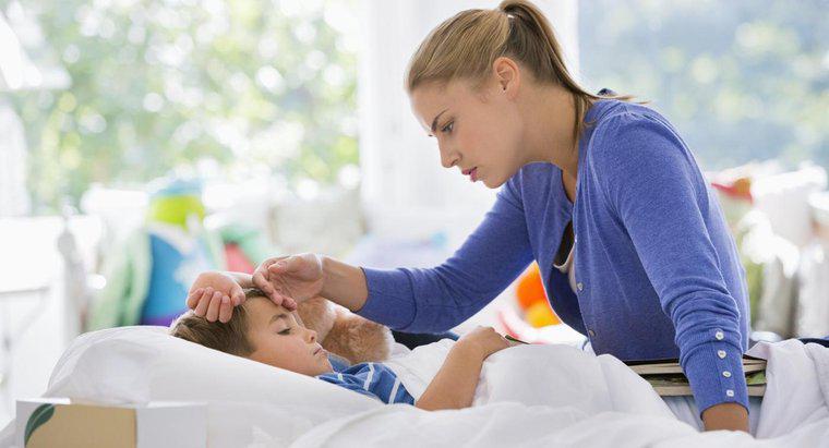 À quelle température la fièvre d'un enfant doit-elle être considérée comme dangereuse ?