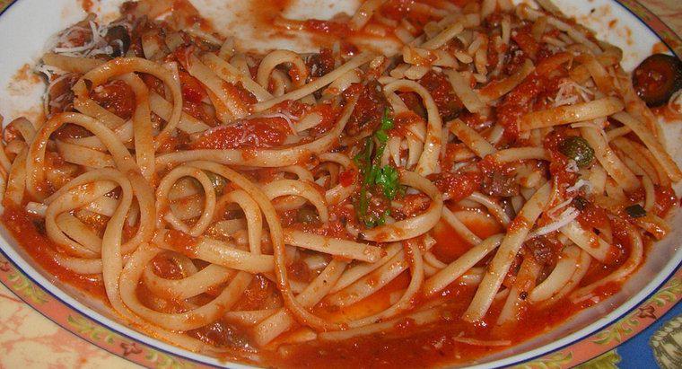 Comment faire une sauce à spaghetti à partir de zéro ?