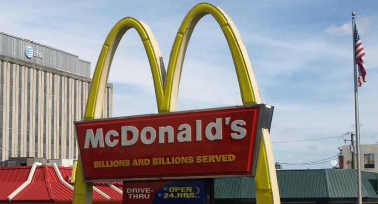 Quelles sont les offres spéciales de petit-déjeuner McDonald's à deux pour 3 $ ?