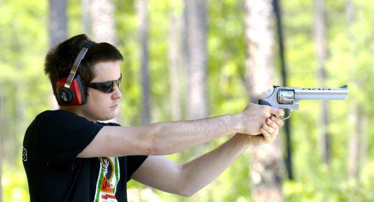 Qui fabrique un revolver Magnum .357 ?