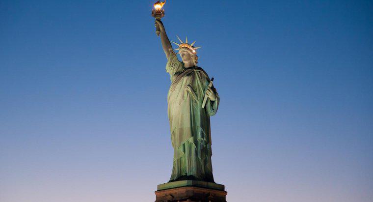 De quoi est faite la statue de la liberté ?