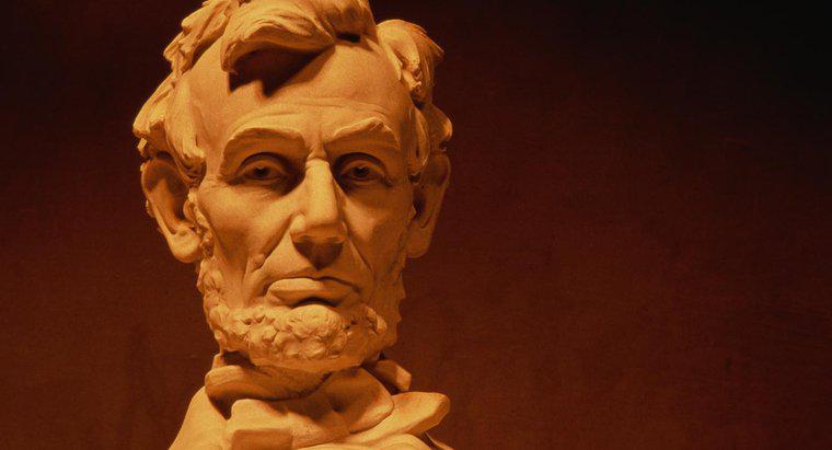 Dans quels passe-temps Abraham Lincoln s'est-il engagé ?