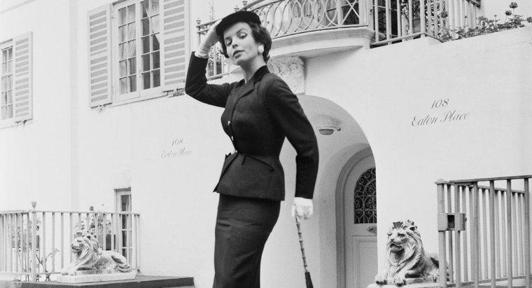 Que portaient les femmes dans les années 50 ?