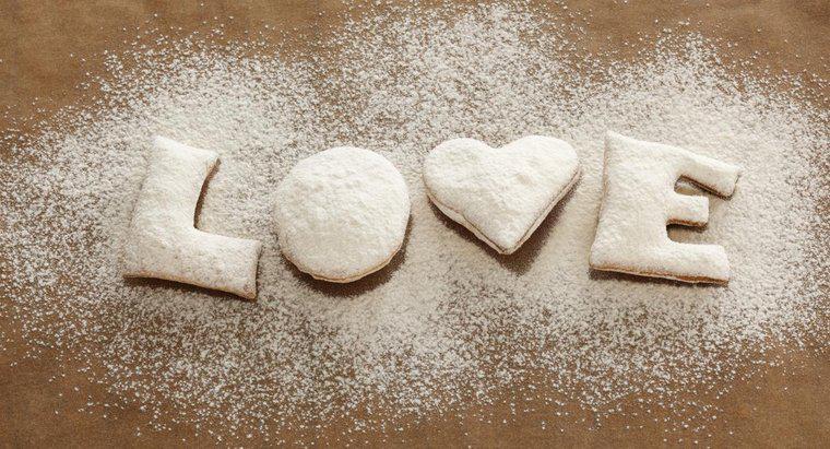 Le sucre en poudre peut-il être substitué au sucre cristallisé dans les recettes ?