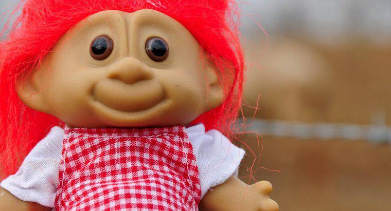 Quand les poupées troll ont-elles été inventées ?
