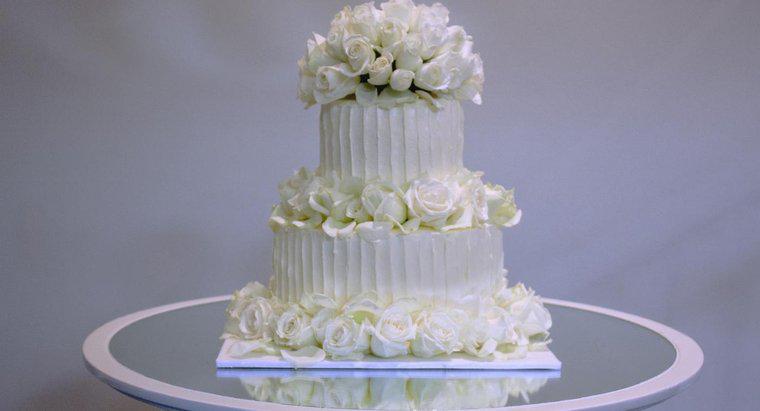 Combien coûtent les gâteaux de mariage Buddy the Cake Boss ?