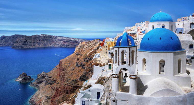 Combien d'îles la Grèce revendique-t-elle ?