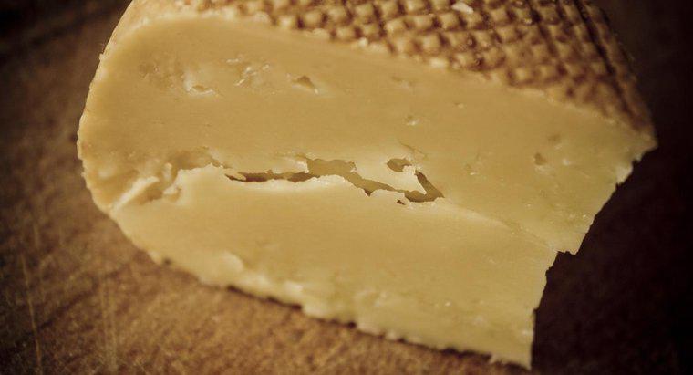 Qu'est-ce qu'un substitut au fromage pecorino?