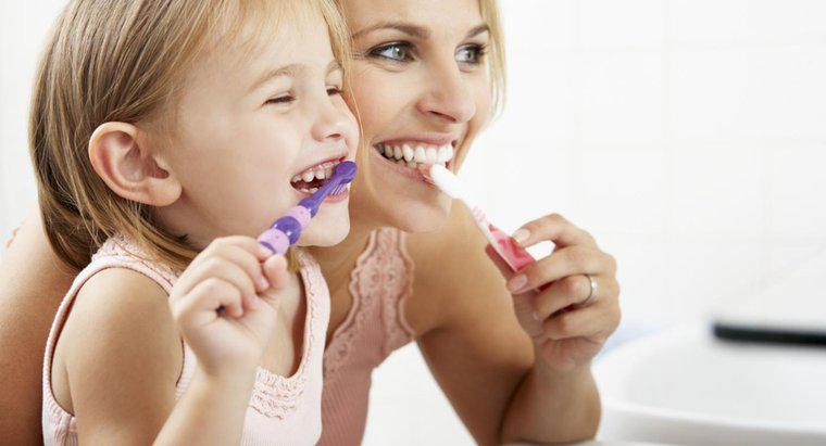 Le dentifrice fortifiant l'émail fonctionne-t-il vraiment ?