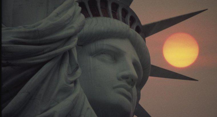 Qui a donné la Statue de la Liberté aux États-Unis ?
