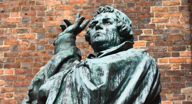 Pourquoi Martin Luther a-t-il écrit « Les quatre-vingt-quinze thèses ?