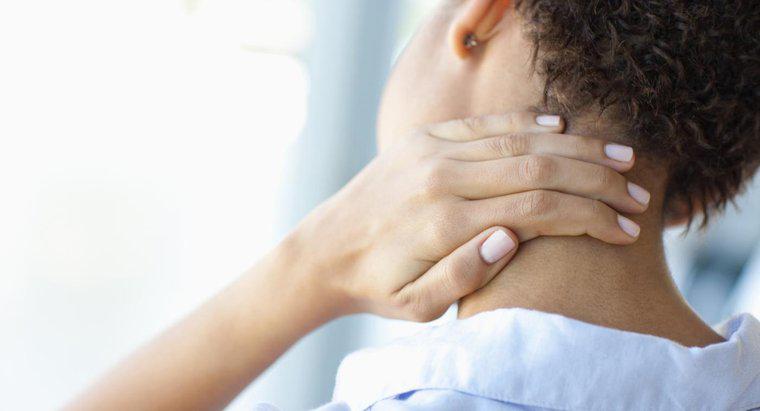 La maladie de l'artère carotide provoque-t-elle des douleurs au cou?