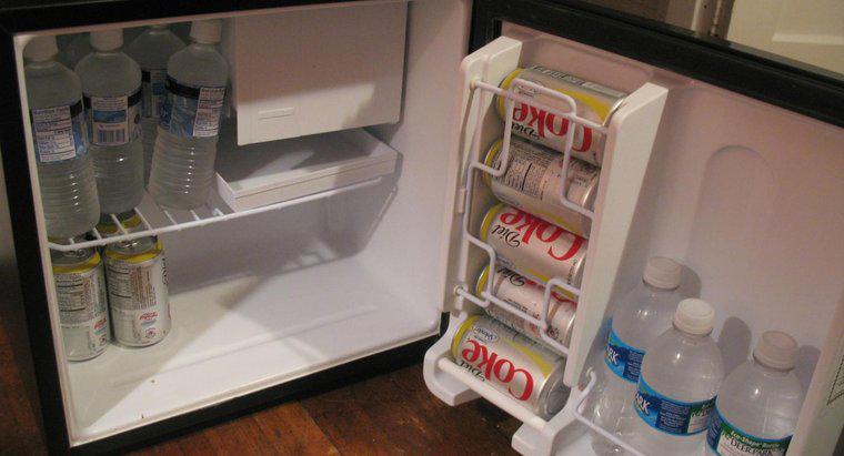 Combien de watts un mini-réfrigérateur utilise-t-il ?