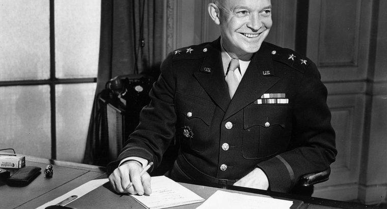 Comment Eisenhower a-t-il obtenu le nom « Ike » ?
