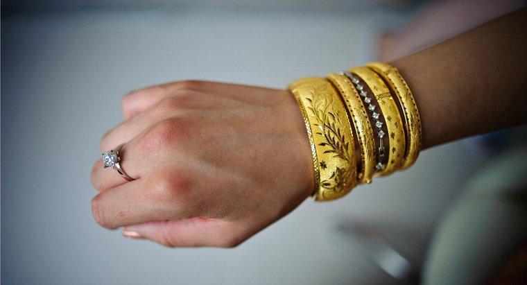 Que signifie « 925 » sur un bracelet en or ?