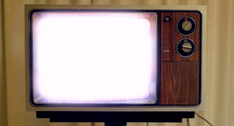 Quand le premier téléviseur a-t-il été fabriqué ?