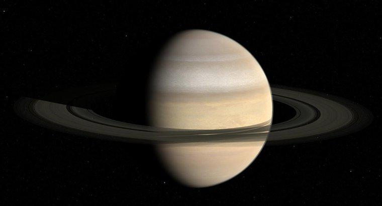 Quelle est la durée d'un jour et d'une année sur Saturne ?