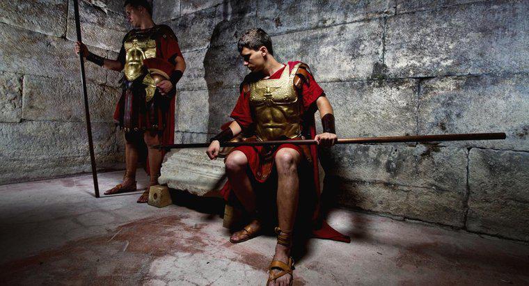 Que portaient les gladiateurs ?
