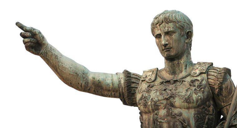 Quelles ont été les réalisations d'Auguste César ?