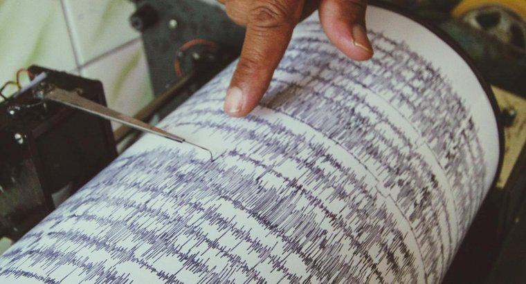 Quels instruments sont utilisés pour mesurer les tremblements de terre ?