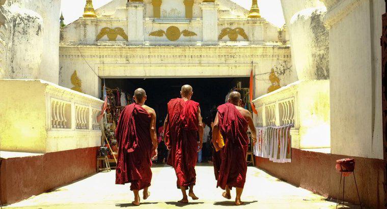 Que portent les bouddhistes ?