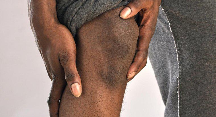 Quelles sont les causes de la douleur lancinante dans la genouillère ?