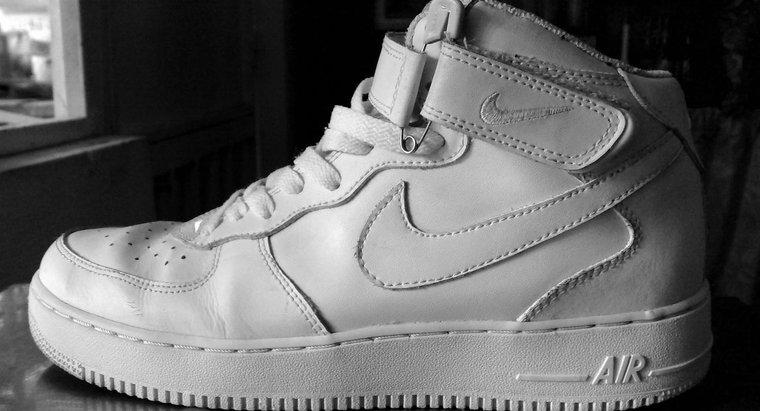 Comment nettoyer les chaussures Air Force One blanches ?