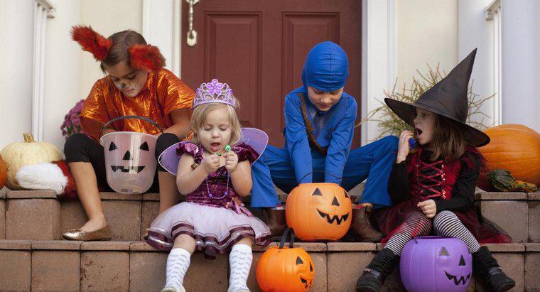 Comment « Trick or Treat » est-il devenu une partie d'Halloween ?