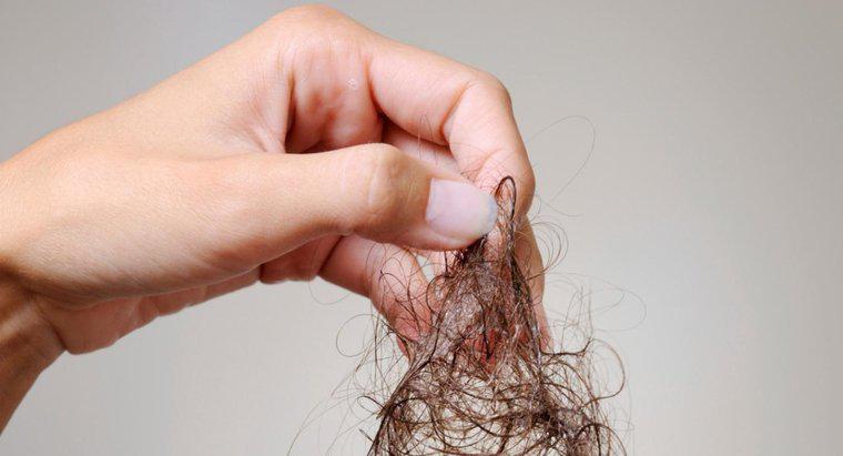 Quelle est la perte de cheveux normale pour les femmes ?