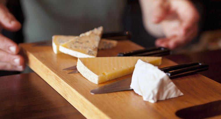 Quels sont les symptômes d'une allergie au fromage ?