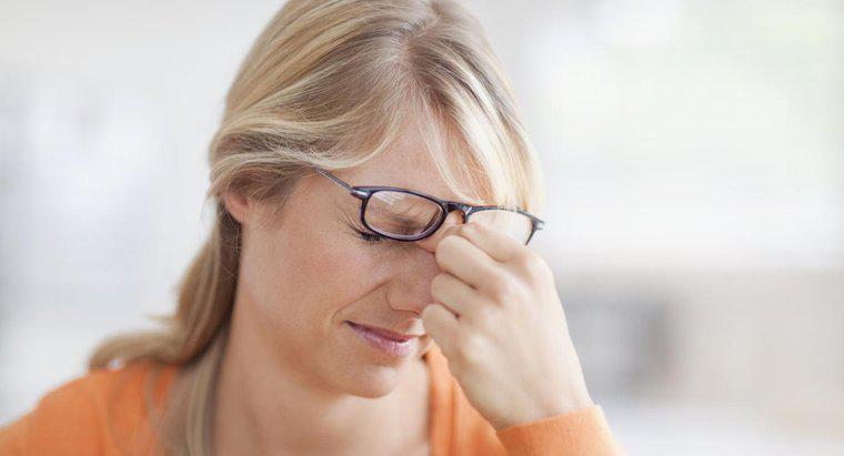 Quelle est la différence entre un mal de tête et une migraine ?
