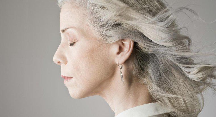 Comment prévenir les cheveux gris ?