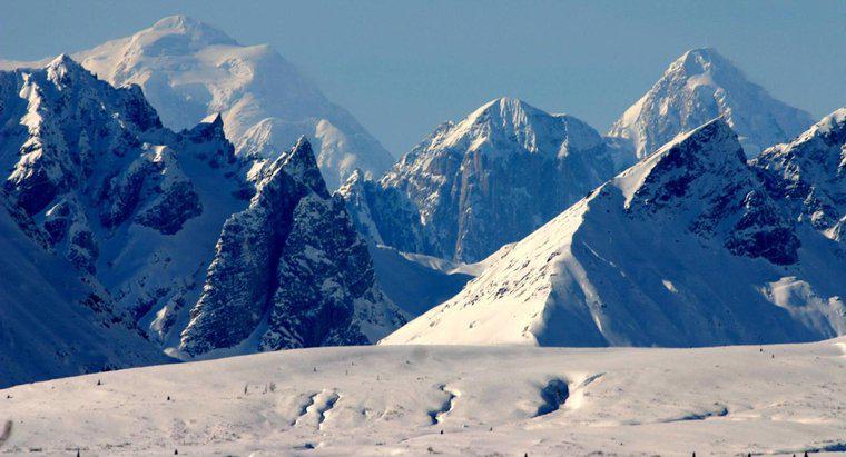 Comment l'Alaska a-t-il obtenu son nom ?