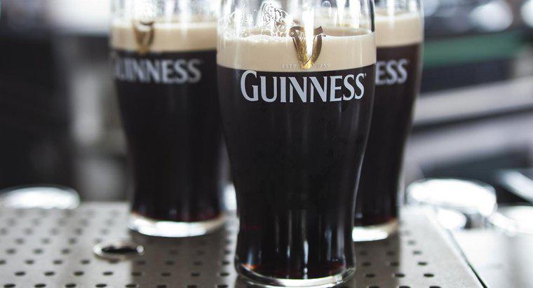 Quel est le pourcentage d'alcool par volume de Guinness Extra Stout ?