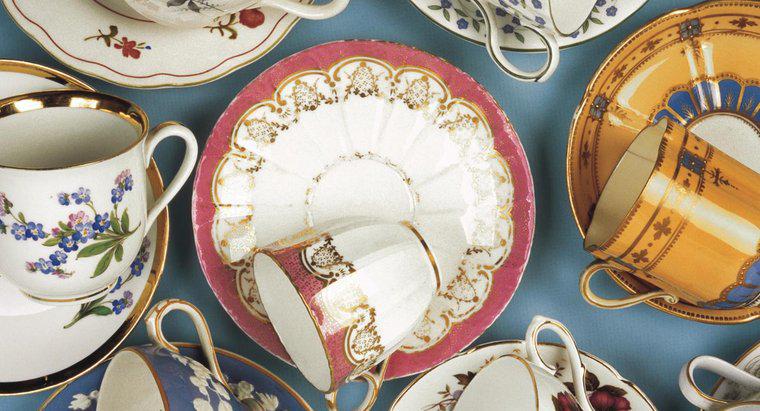 Quelle est la valeur des tasses à thé antiques ?