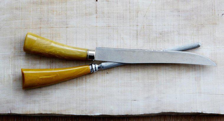 Comment trouvez-vous la valeur des couteaux anciens ?