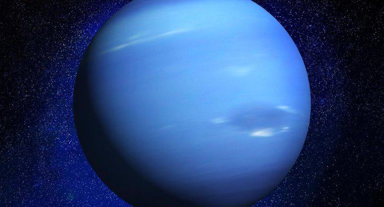 De quoi sont faits les anneaux autour de Neptune ?