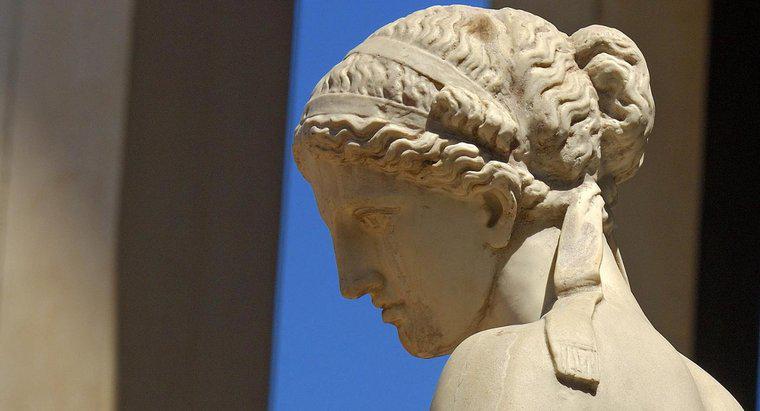 Quel est le conflit entre Antigone et Créon ?