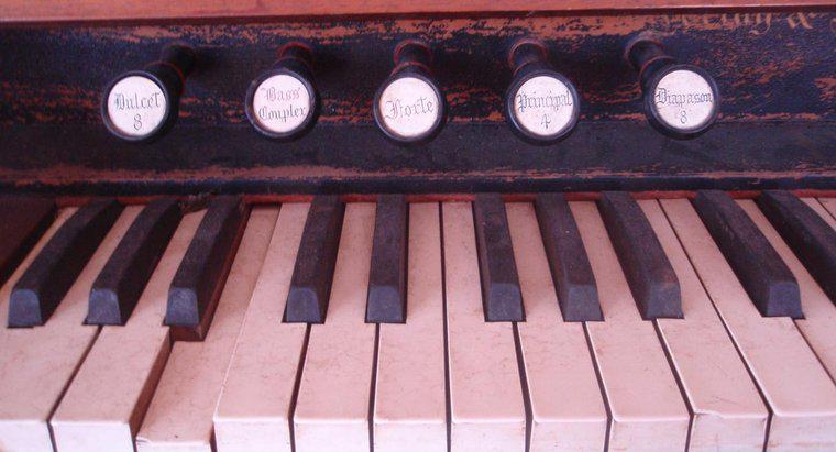 Que vaut un orgue à pompe antique ?