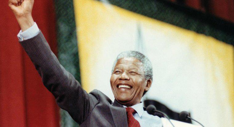 Quelles étaient les qualités de leadership de Nelson Mandela ?