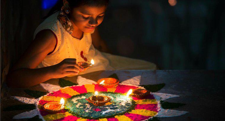 Que célèbre le festival indien de Diwali ?