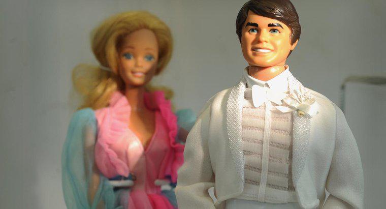 Pourquoi Barbie a-t-elle rompu avec Ken ?