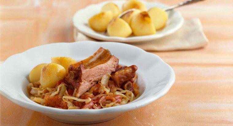 Qu'est-ce qu'une recette facile de porc et de choucroute?