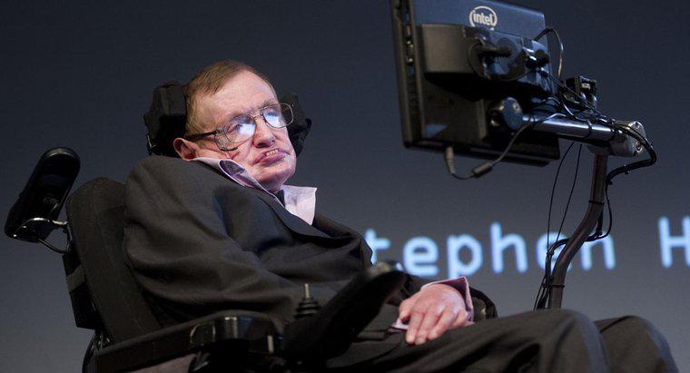 Quel est le QI de Stephen Hawking ?