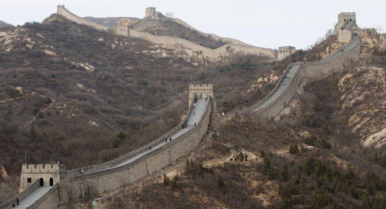 Pourquoi la Grande Muraille de Chine a-t-elle été construite ?