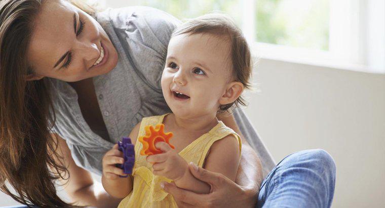 Où puis-je trouver des cours de baby-sitting en ligne gratuits ?