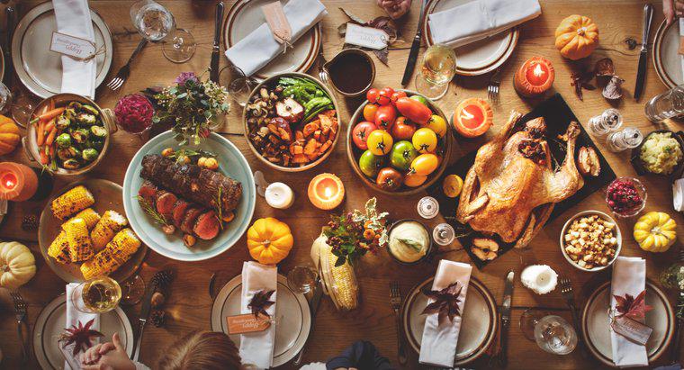 En quoi Thanksgiving est-il maintenant différent du premier Thanksgiving ?