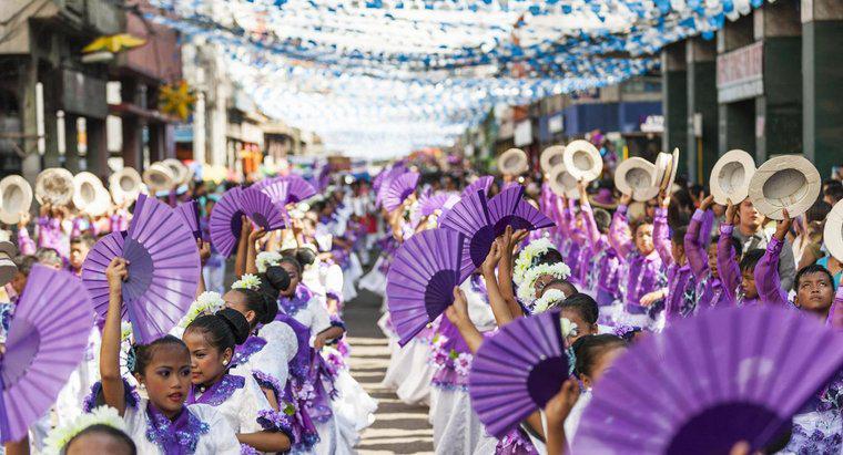 Quels sont les objectifs de la danse folklorique philippine ?