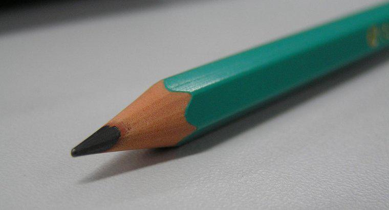 Pourquoi un crayon semble-t-il plié dans l'eau ?
